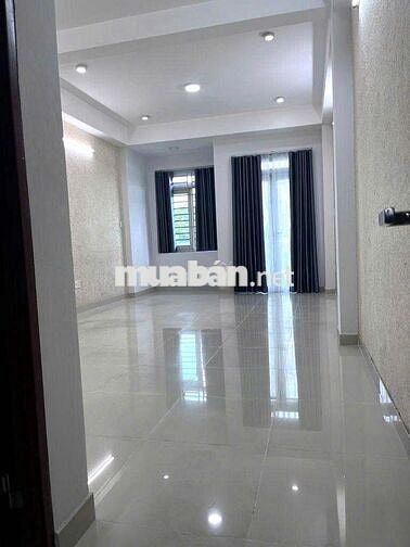 Cho Thuê Nhà Đường Nguyễn Giản Thanh, Quận 10 - Nhà Thoáng - KD Tự Do