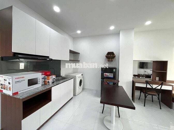 BANCOL CỰC RỘNG - 40m2 - MÁY GIẶT RIÊNG - GẦN QUẬN 1