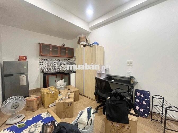 🏡 PASS PHÒNG GẤP ➖ NGAY CV LÊ THỊ RIÊNG Q10 ➖ GẦN VÒNG XOAY DÂN CHỦ Q3