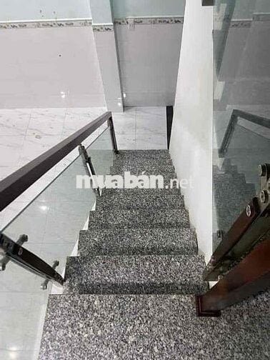 cần pass nhà nguyên căn đường bình nhâm 25 gồm 2 phòng phủ , 1 vs