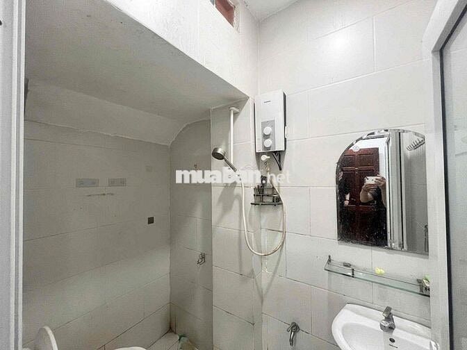 🏡 PASS PHÒNG GẤP ➖ NGAY CV LÊ THỊ RIÊNG Q10 ➖ GẦN VÒNG XOAY DÂN CHỦ Q3