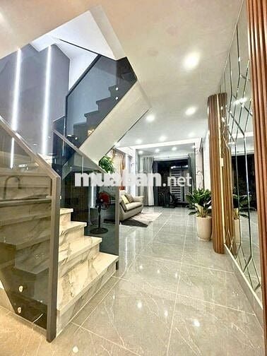Nhà Đẹp🎉3PN - 3 Tầng🎉Gần CHỢ Phú Lâm