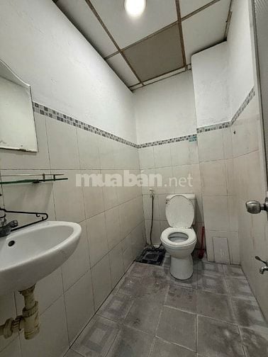 Cho thuê nhà mặt tiền đường số 1 khu cư xá Chu Văn An, p.Bình Thạnh