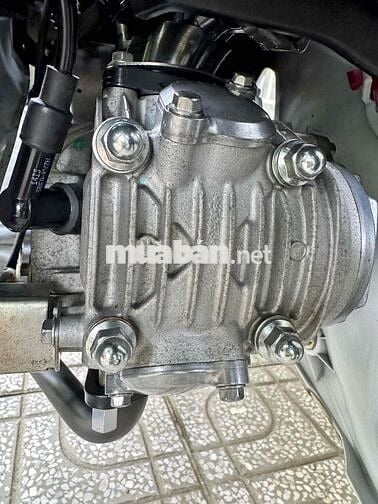 FUTURE FI 12/2023 TRẮNG ĐỎ BS 65DB-05650 CHÍNH CHU