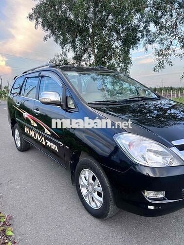 Toyota Innova 2006 G - 200000 km