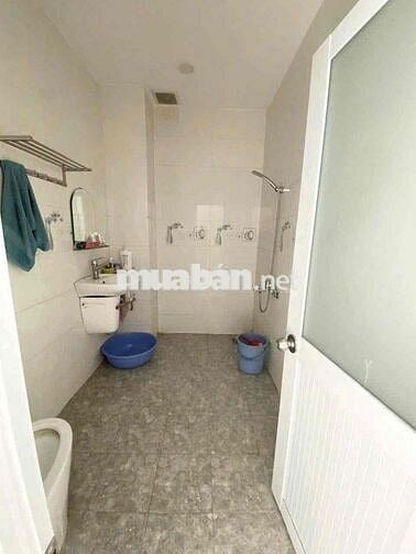 Nhà Rộng Rải DT 5x35m 1Trệt 2Lầu 4Pn 4Wc Sân Rộng Đậu Xe Ôtô Đường Tải