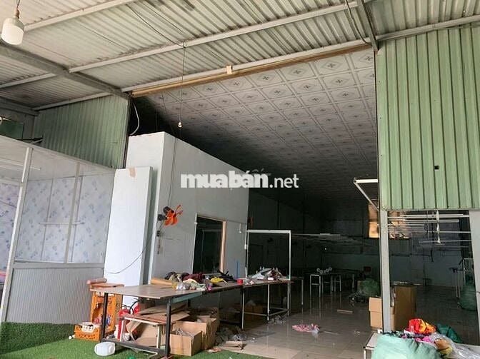 Cho thuê nhà xưởng mặt tiền 10*32, 1/ Phan Văn Hớn xã Bà điểm hóc môn