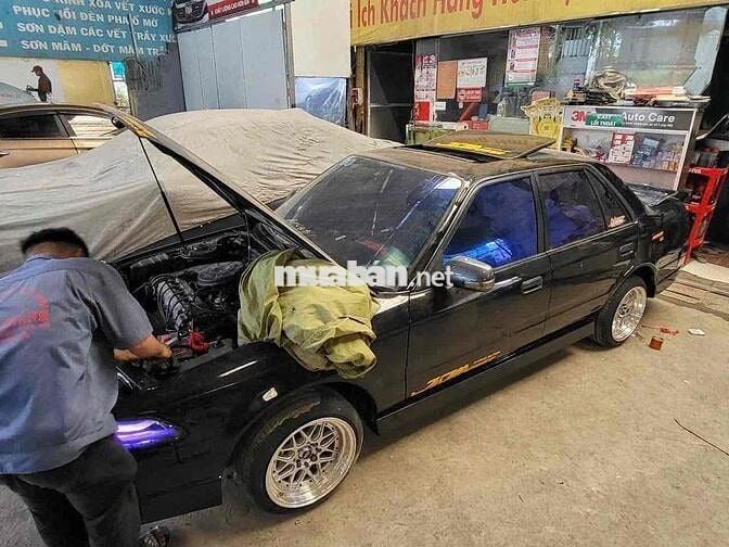 Toyota Corona full đồ chơi