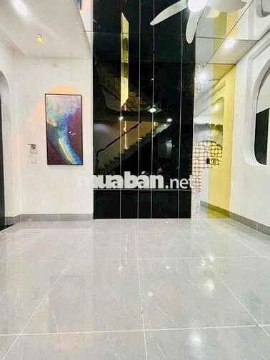 bán căn nhà lầu gác lững kp5 p.trảng dài