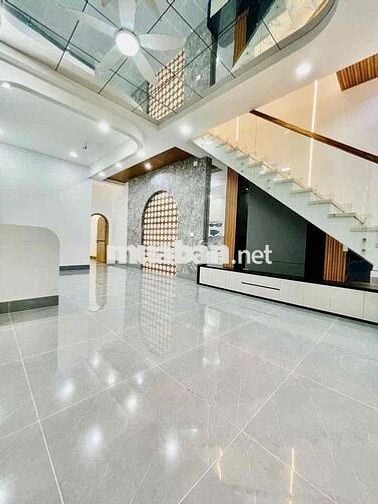 bán căn nhà lầu gác lững kp5 p.trảng dài