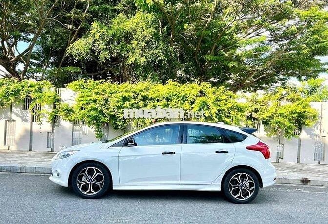 Ford Focus 2015 Sport 2.0 AT - 80000 km