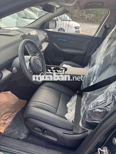 VinFast VF8 2023 Eco GF- màu Xanh Dương