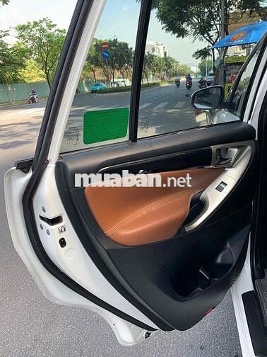 Toyota Innova 2018 - 120000 km