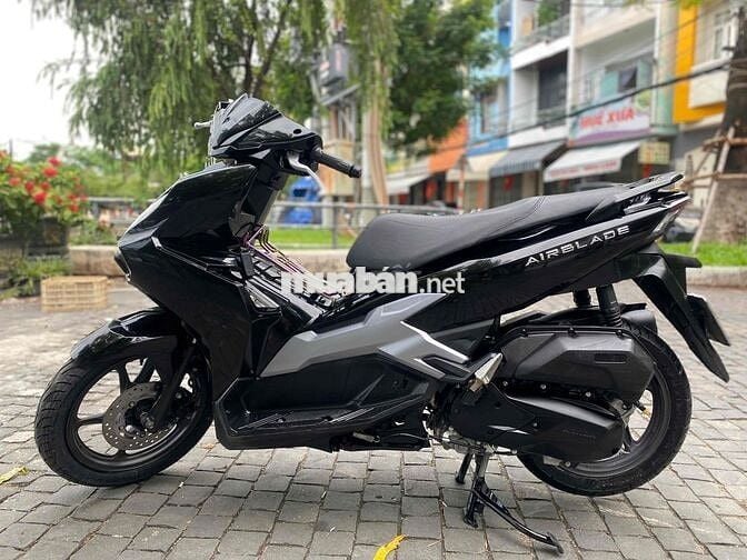Ab đen 2022 4val xe đẹp nguyên rin chính chủ