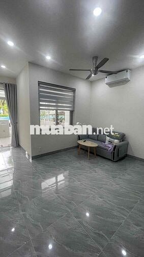 Cho thuê nhà view công viên, hồ bơi, đầy đù nội thất tại Lovera Park
