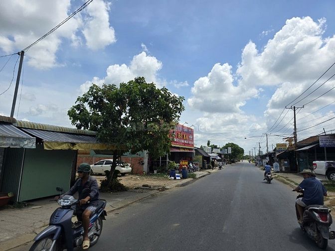 Cần bán miếng đất ở chợ Phước Thạnh QL22 vào 100m giá 950tr