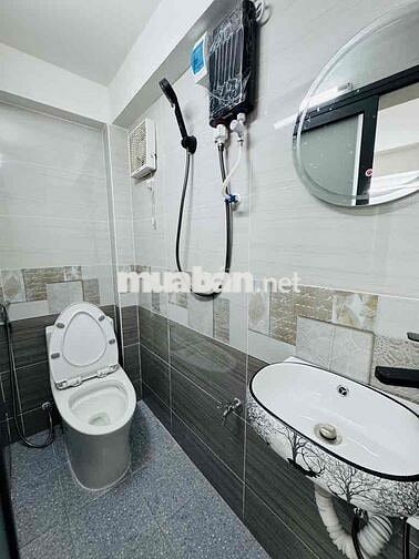 Nhà 4 tầng, 3PN, dtsd 80m2, hẻm 4m Thích Quảng Đức, nhỉnh 4 tỉ