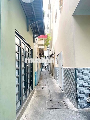 NHÀ TRẦN HƯNG ĐẠO 50M2 3 PHÒNG NGỦ