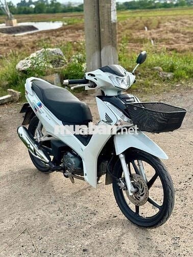 fuled2022 giao cccd máy zin chưa chạm áo chân đẹp