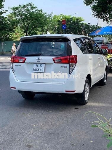 Toyota Innova 2018 - 120000 km