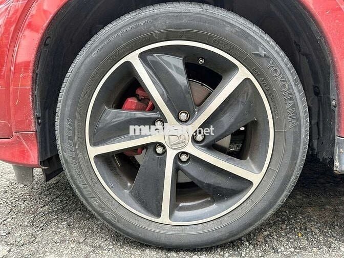 Honda HR-V 2021,bản L, 1.8L,màu đỏ,41.000 km
