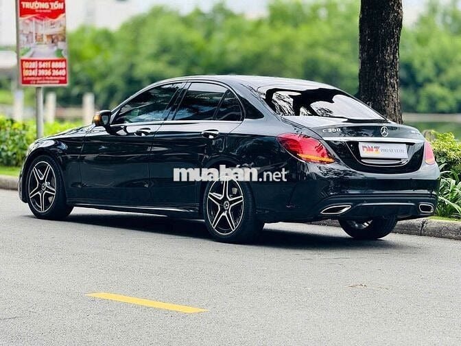 Mercedes Benz C300 2020