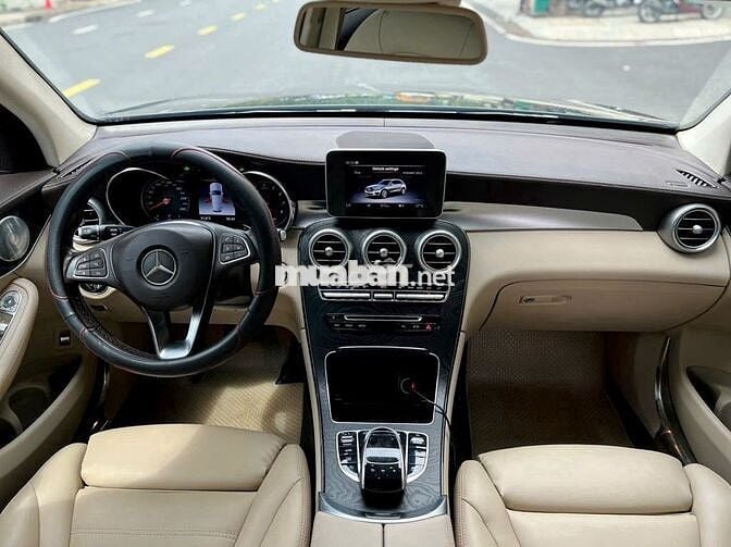 Mercedes Benz C300 AMG độ full C63 - 2019