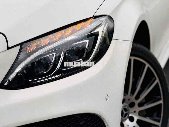 Mercedes Benz C300 AMG 2018