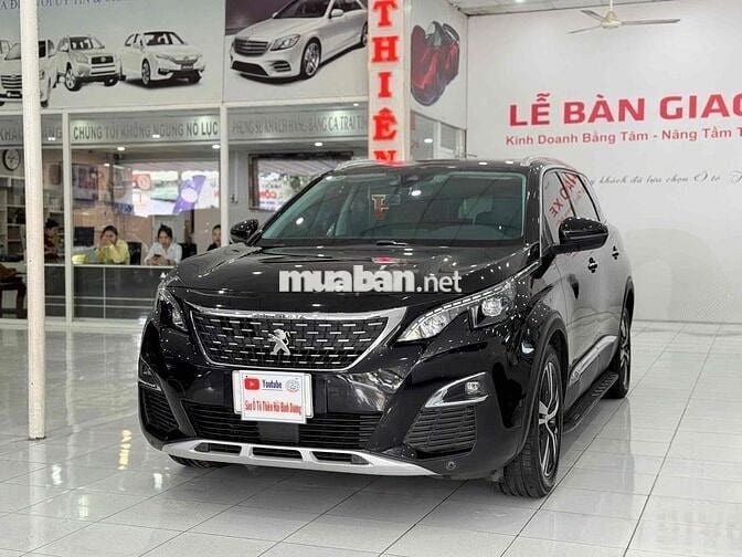 Peugeot 5008 2018 1.6L Turbo xe gia đình sử dụng
