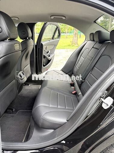 MERCEDES BENZ C200