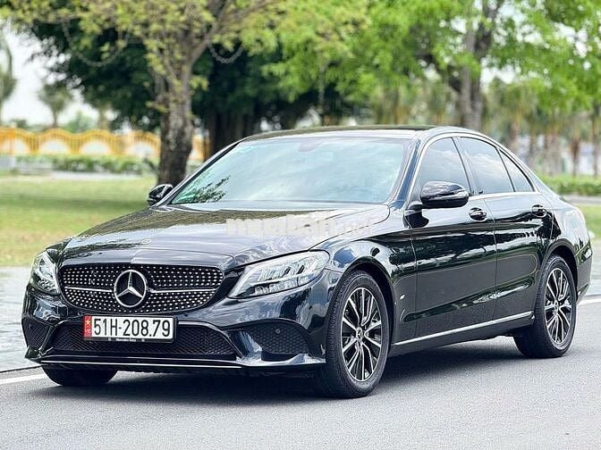 MERCEDES BENZ C200