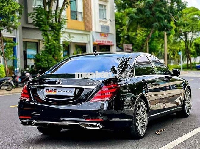 Mercedes Benz Maybach S500 2015