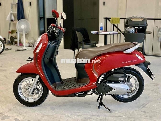 Honda Scoopy 2024 chính chủ BSTP 7.000 km, xe đẹp