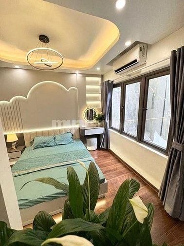 SIÊU VIP PHỐ KIM MÃ 35M x 5T. NHÀ MỚI ĐẸP NỞ HẬU. FULL NỘI THẤT