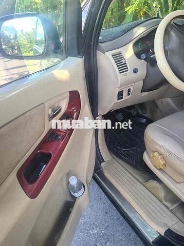 Toyota Innova 2006 G xe đep chinh chủ
