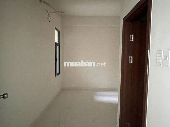 Cho thuê shophouse KD Green River dt151 (1 trêt+1 lầu) ,cách Q5,10 2km