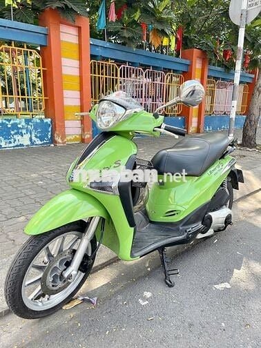 Liberty Piaggio bản đầu gù đặc biệt máy3v đời cuôi