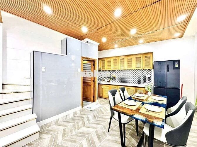 Nhà Mới, Nội Thất Mới, 4 PN, Xe Hơi Tới Nhà, Gần ST Lotte