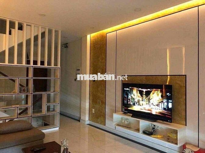 CHO THUÊ NHÀ SÂN RỘNG ĐẬU Ô TÔ 4PN 4WC NỘI THẤT CAO CẤP Ở + VPCT