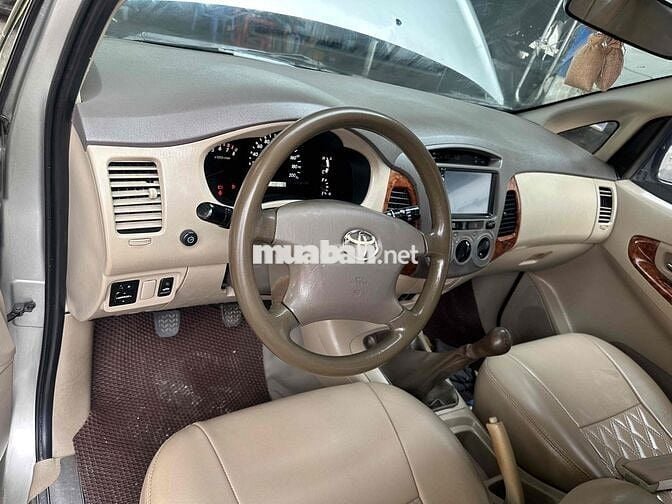 Toyota Innova 2008 xe gia đinh chinh chu rin