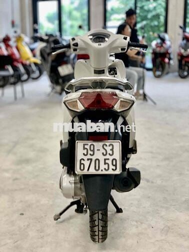 Vision 2022 trắng BSTP chính chủ, giá tốt BH 6T