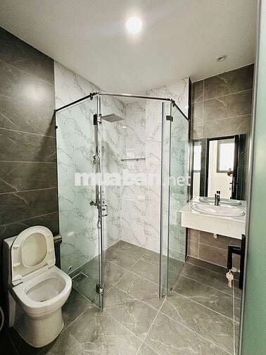 Xe hơi ngủ trong nhà - Ngay bệnh viện Gia Định  - 4 Tầng - 160m2 SD