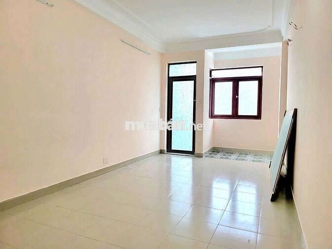 Nhà mặt tiền gần sân bay tiện mở Vp, kinh doanh đa ngành.
