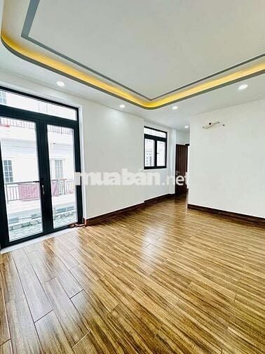 Xe hơi ngủ trong nhà - Ngay bệnh viện Gia Định  - 4 Tầng - 160m2 SD