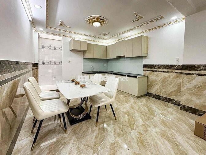 BÁN NHÀ MẶT ĐƯỜNG KINH DOANH NGAY SÂN BAY TSN