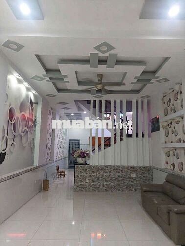 Cho thủe nhà sân xe hơi kdc tràng an