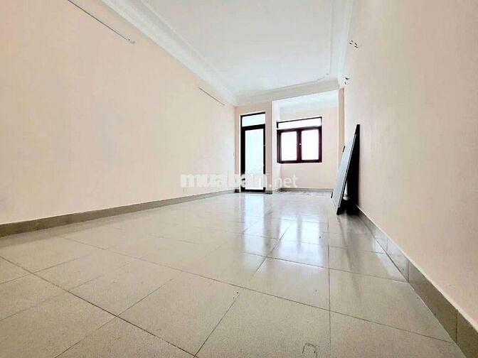 Nhà mặt tiền gần sân bay tiện mở Vp, kinh doanh đa ngành.