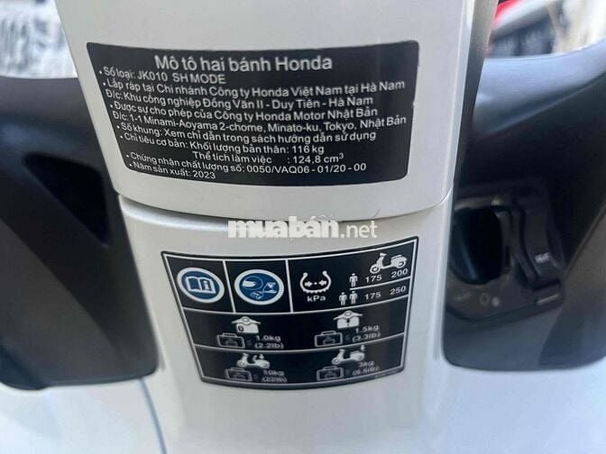 SH mode mới đi 9.000 km cần bán