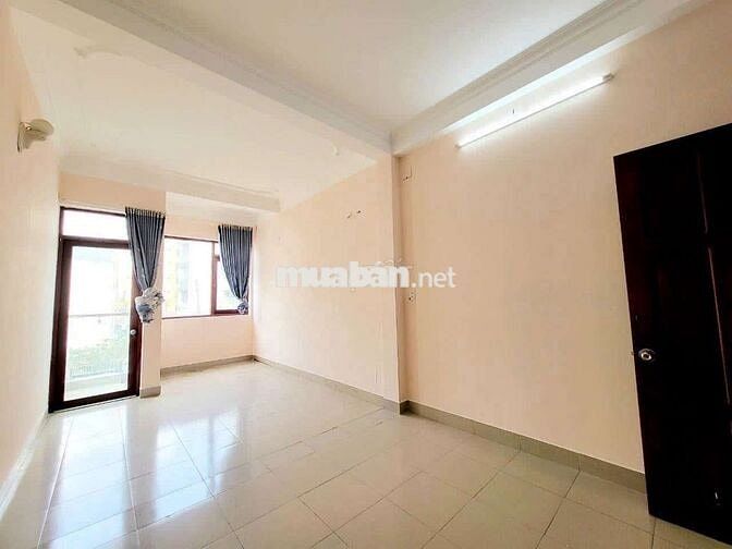 Nhà mặt tiền gần sân bay tiện mở Vp, kinh doanh đa ngành.
