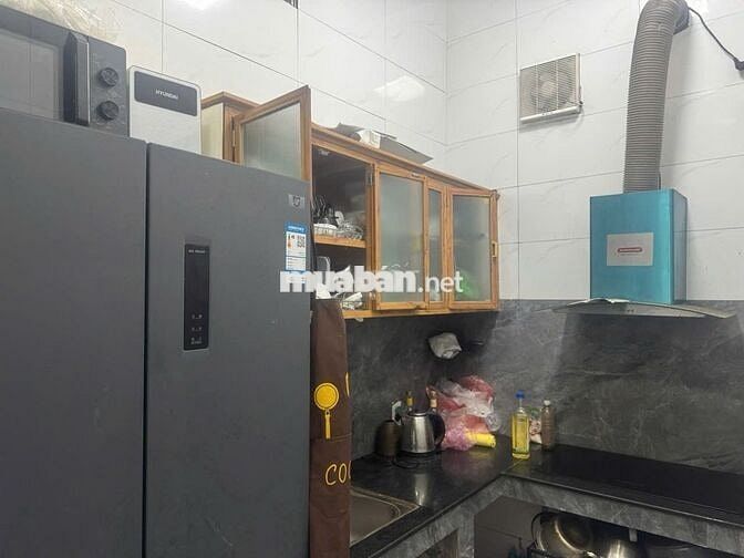 Cho thuê nhà cấp 4 ở Đại Cát đầy đủ công năng, có sân- cổng riêng